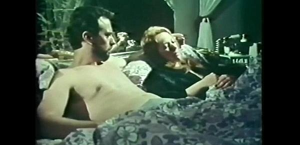  The seduction of Lyn Carter (1974) - Blowjobs & Cumshots Cut